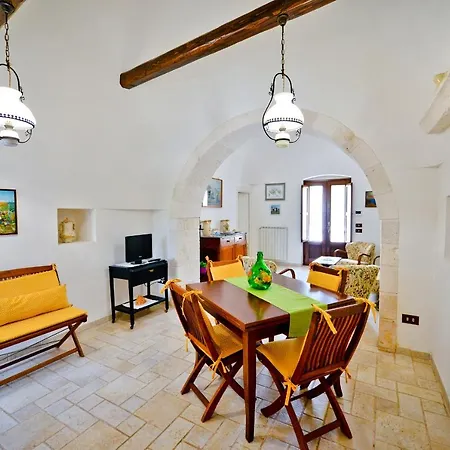 I Trulli Di Alejandro * Locorotondo